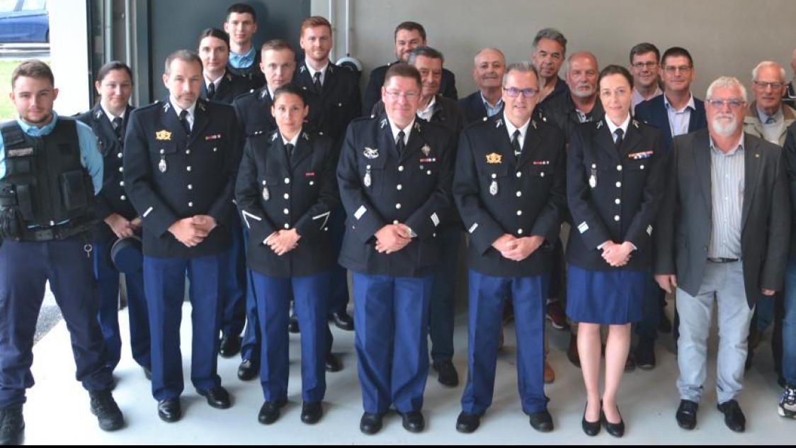 Les gendarmes ont port la tenue de c r monie Brienne le Ch teau